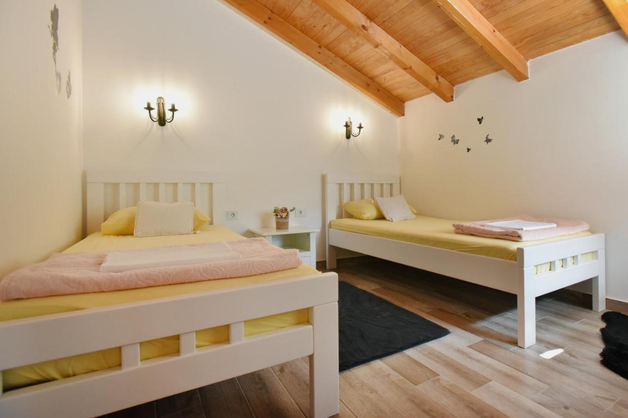 Stone House Morinj Apartment Kotor Ngoại thất bức ảnh