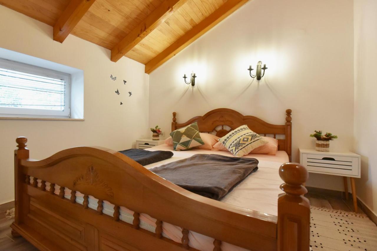 Stone House Morinj Apartment Kotor Ngoại thất bức ảnh