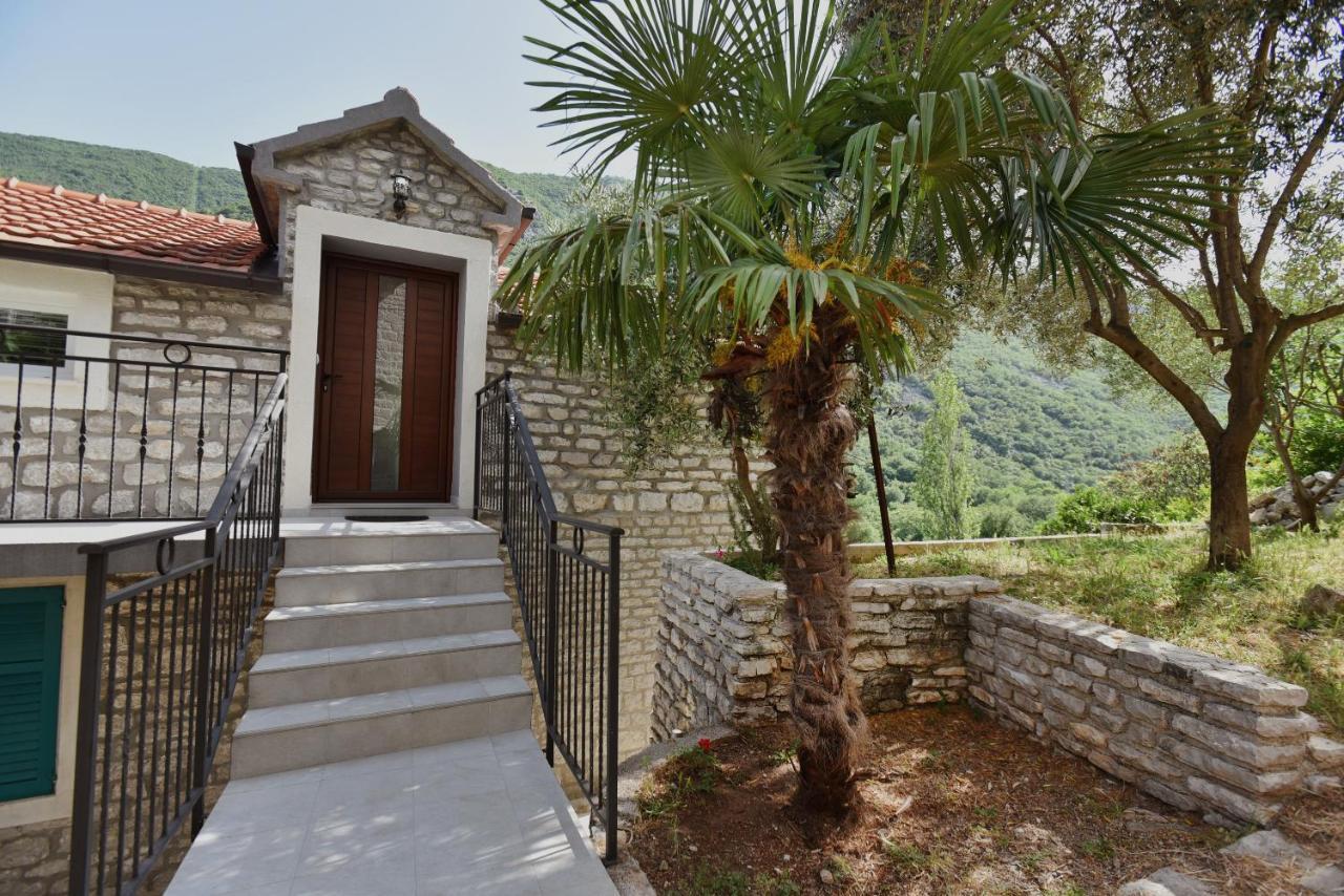 Stone House Morinj Apartment Kotor Ngoại thất bức ảnh