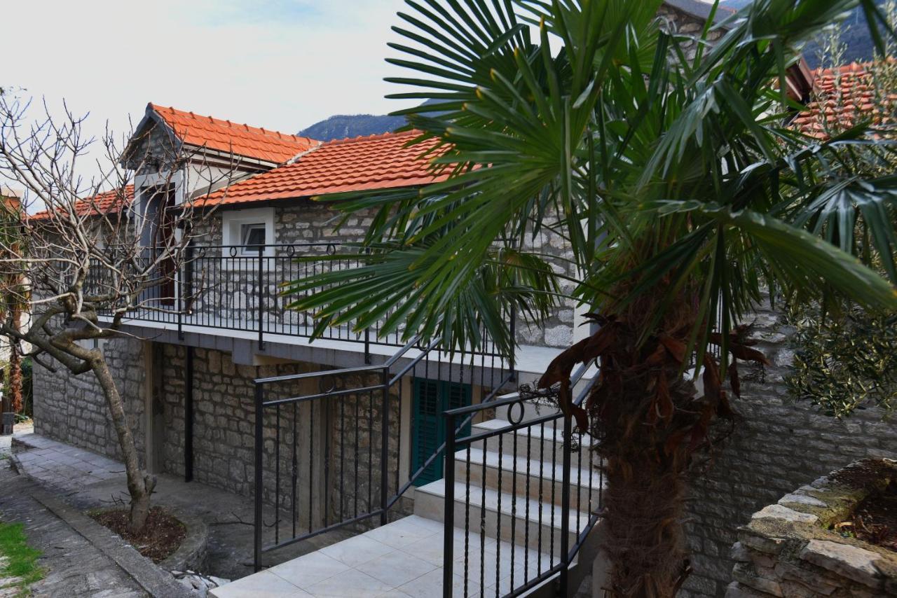 Stone House Morinj Apartment Kotor Ngoại thất bức ảnh