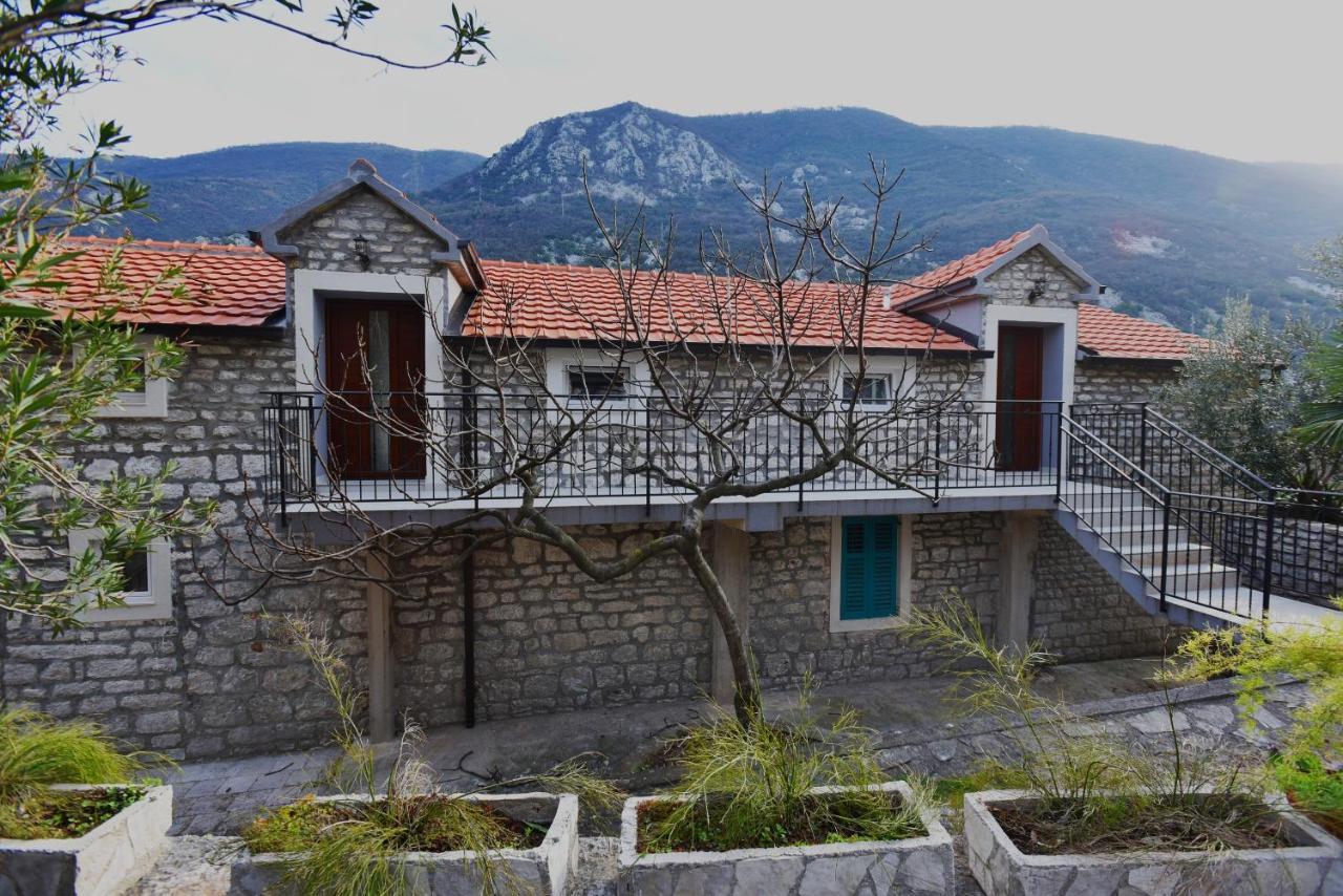 Stone House Morinj Apartment Kotor Ngoại thất bức ảnh