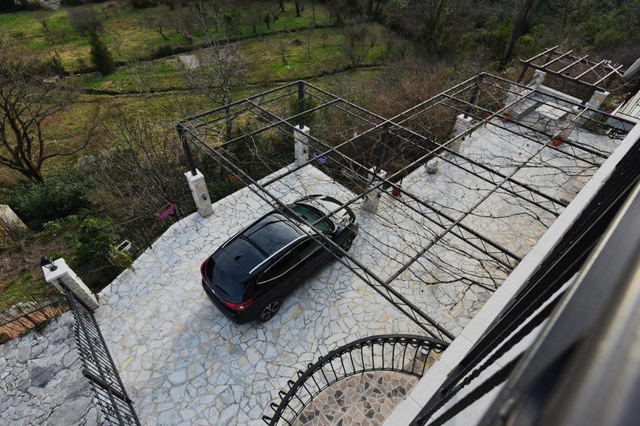 Stone House Morinj Apartment Kotor Ngoại thất bức ảnh