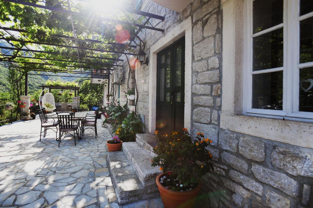 Stone House Morinj Apartment Kotor Ngoại thất bức ảnh